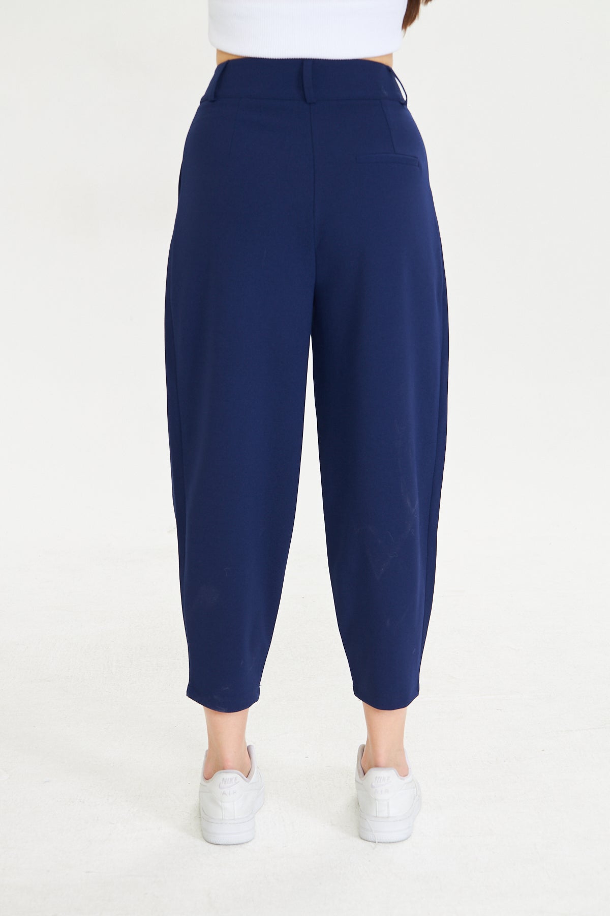 Havuç Kesim Kumaş Pantolon