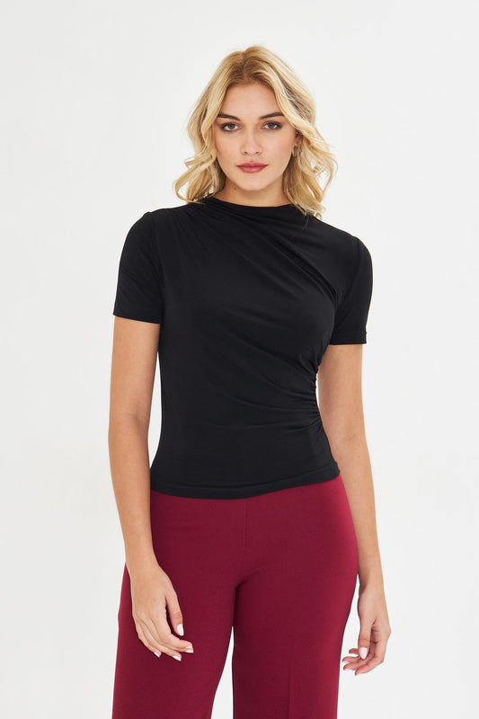 Siyah Drape Detaylı Fitted Örme Bluz