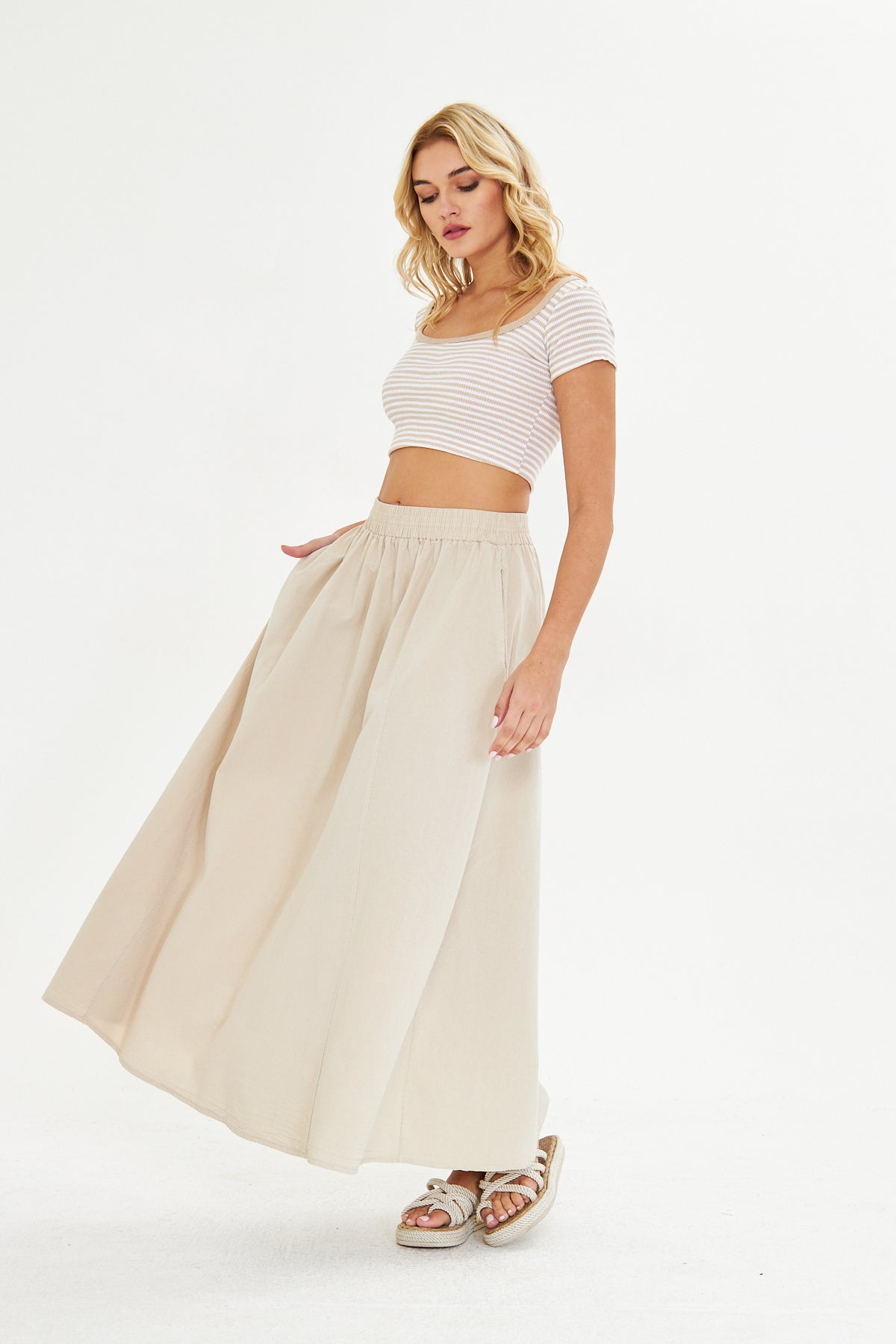 Bol Kesim Cep Detaylı Keten Karışımlı Beli Lastikli Uzun Etek