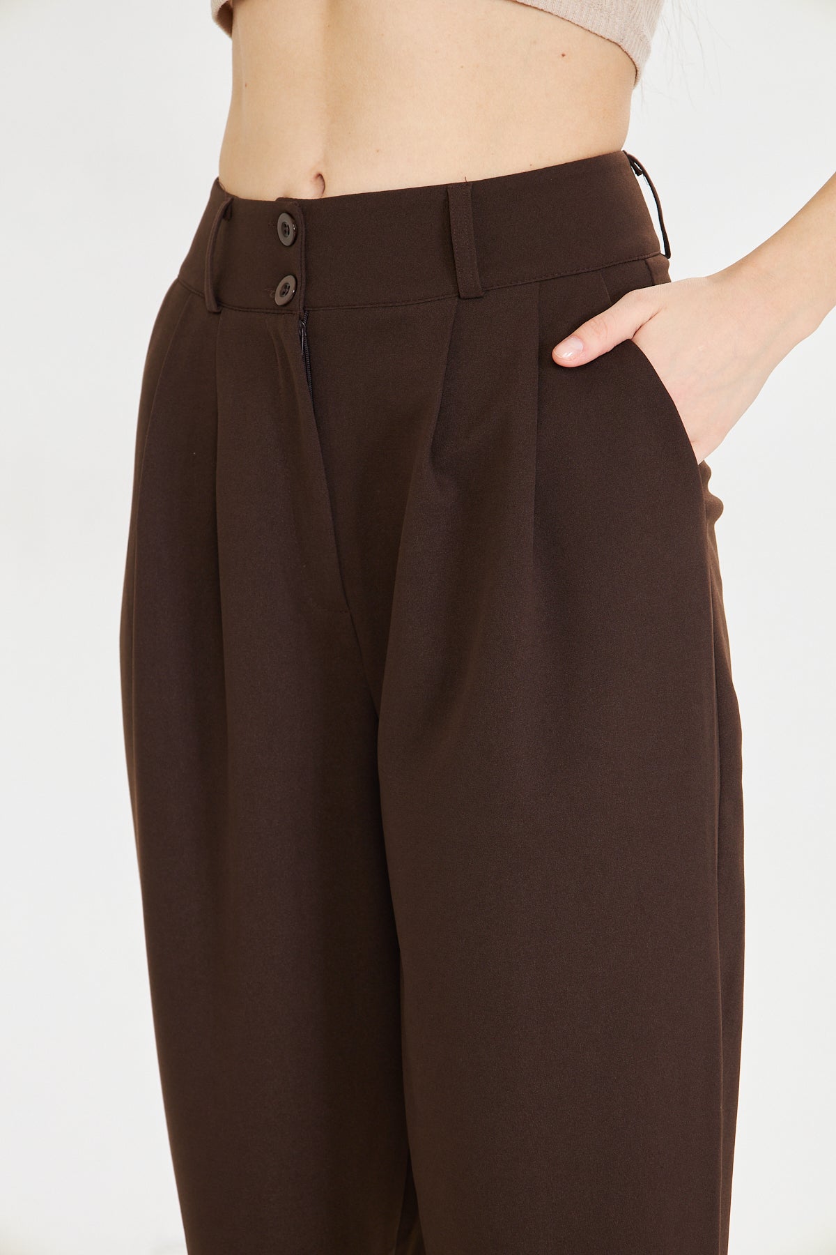 Havuç Kesim Kumaş Pantolon