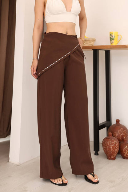Pullu Etek Detaylı Pantolon
