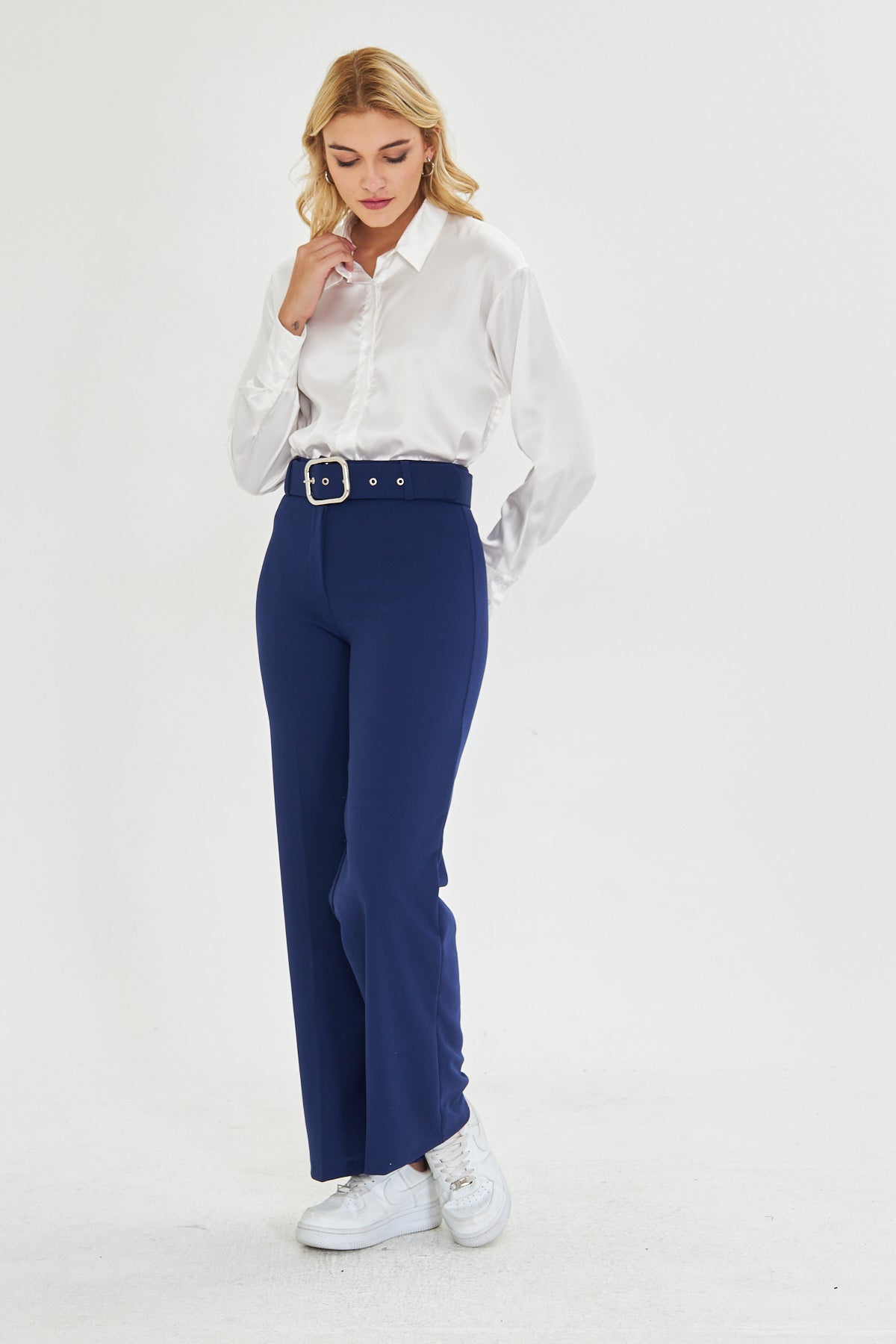 Kemerli Kumaş Pantolon