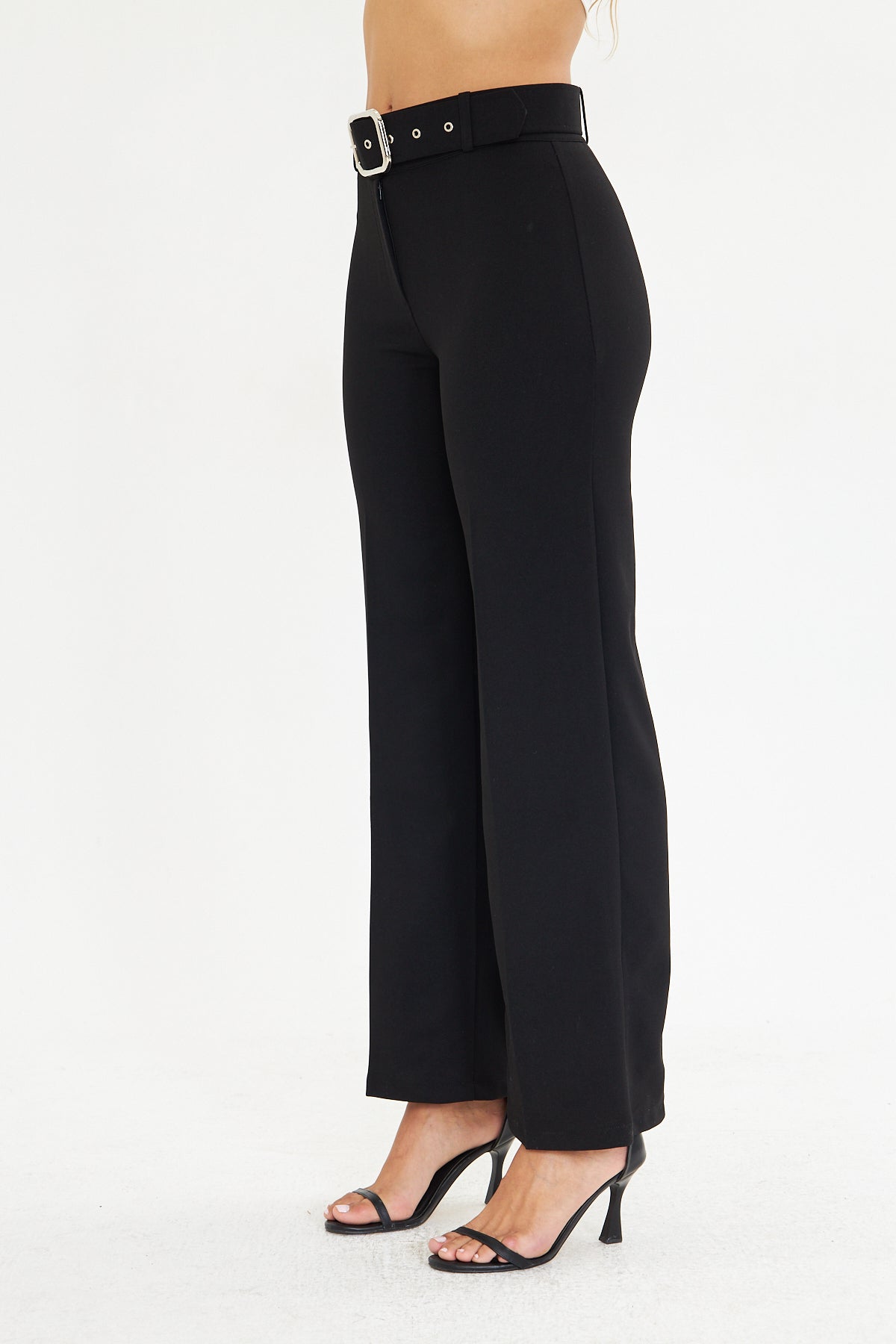 Kemerli Kumaş Pantolon