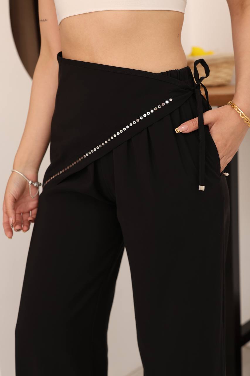 Pullu Etek Detaylı Pantolon