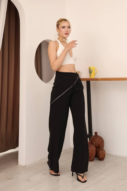 Pullu Etek Detaylı Pantolon
