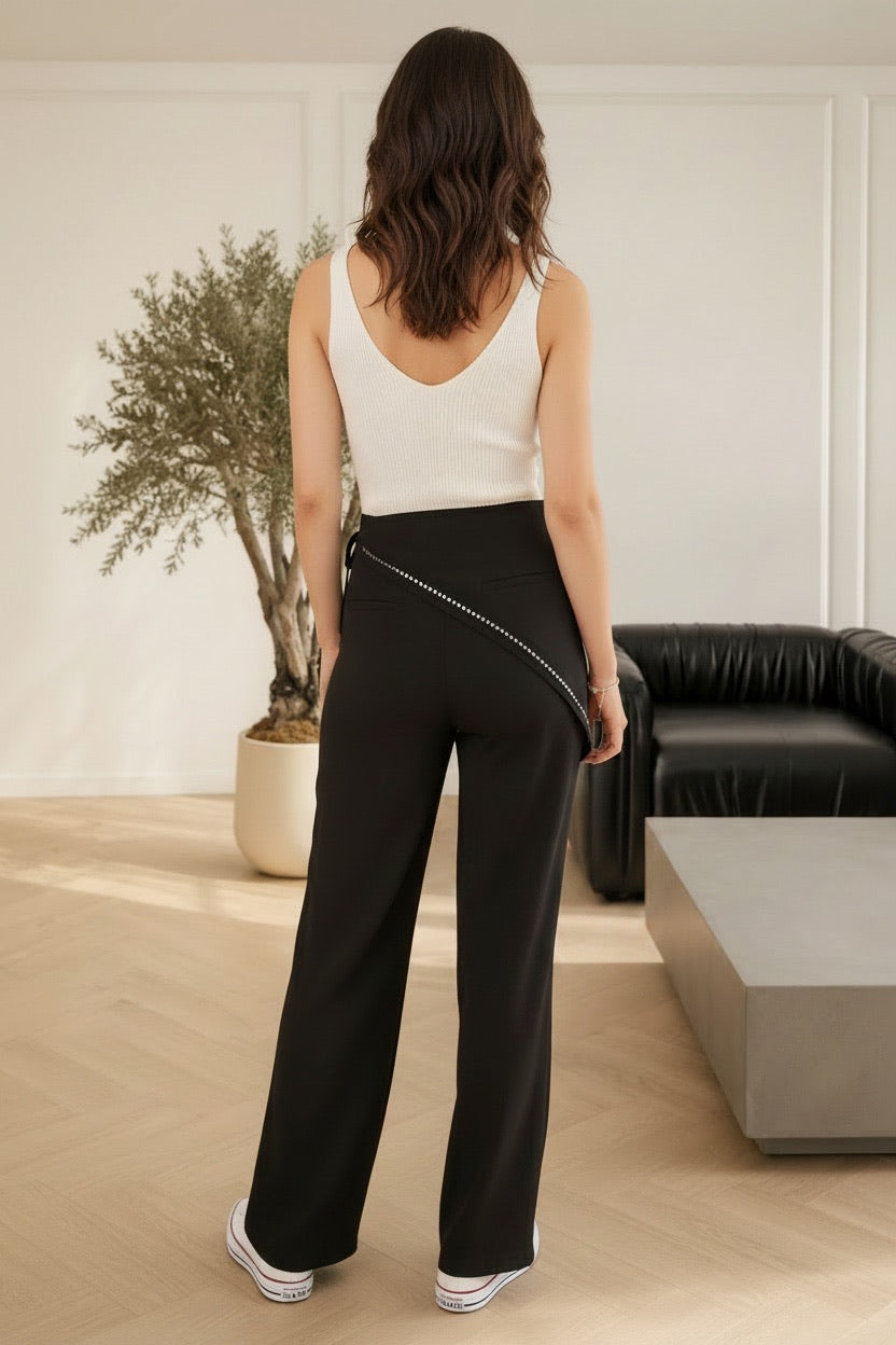 Pullu Etek Detaylı Pantolon
