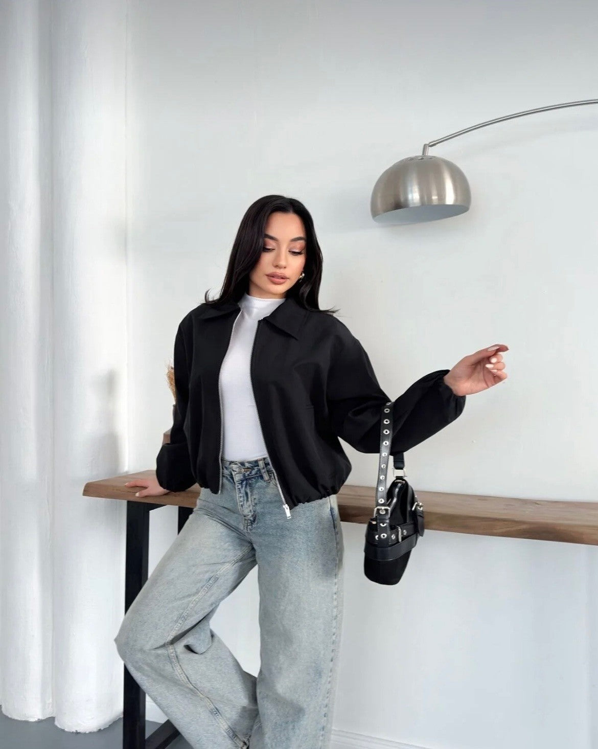 Oversize Bomber Ceket – Fermuarlı Kısa Baharlık Mont