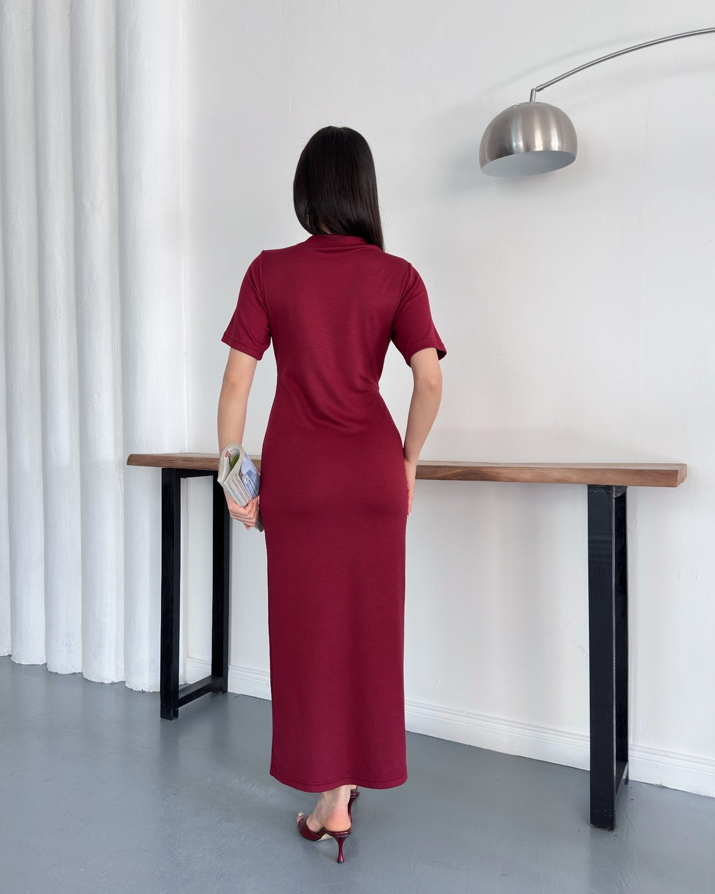 LV Belden Kuşaklı Midi Boy Likralı Şık Elbise