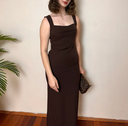 Kare Yaka Kolsuz Elbise