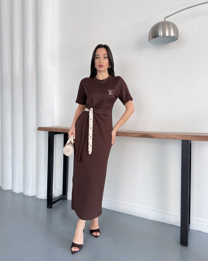 LV Belden Kuşaklı Midi Boy Likralı Şık Elbise