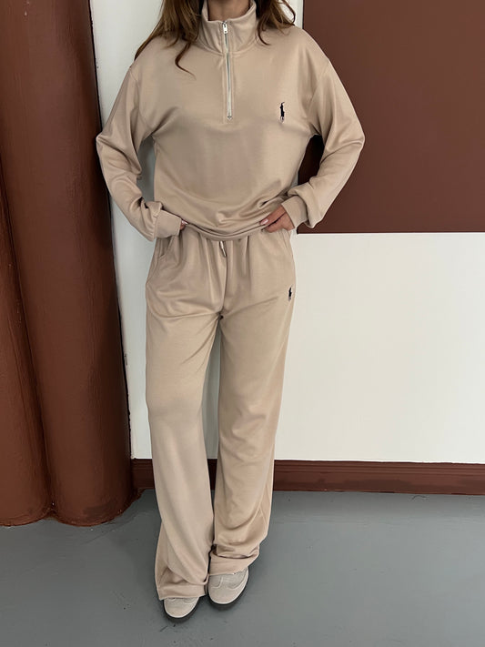 Nakışlı Yarım Fermuarlı Oversize Eşofman Takımı