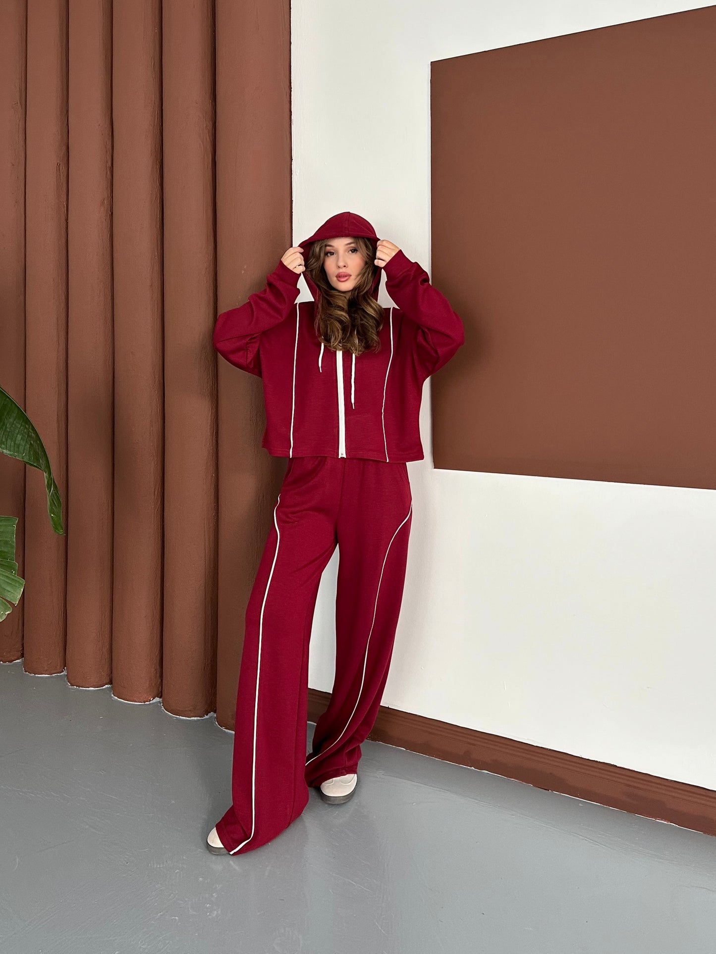 Şerit Detaylı Kapüşonlu Oversize Eşofman Takımı