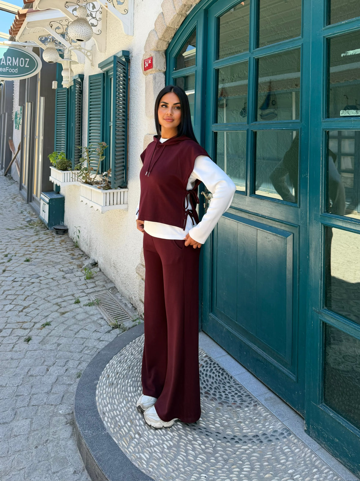 Kapüşonlu Bağlama Detaylı Bol Paça Üçlü Takım