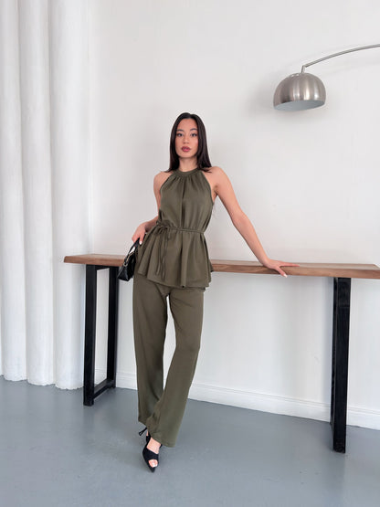 Halter Yaka Kuşaklı Bluz Pantolon İkili Takım