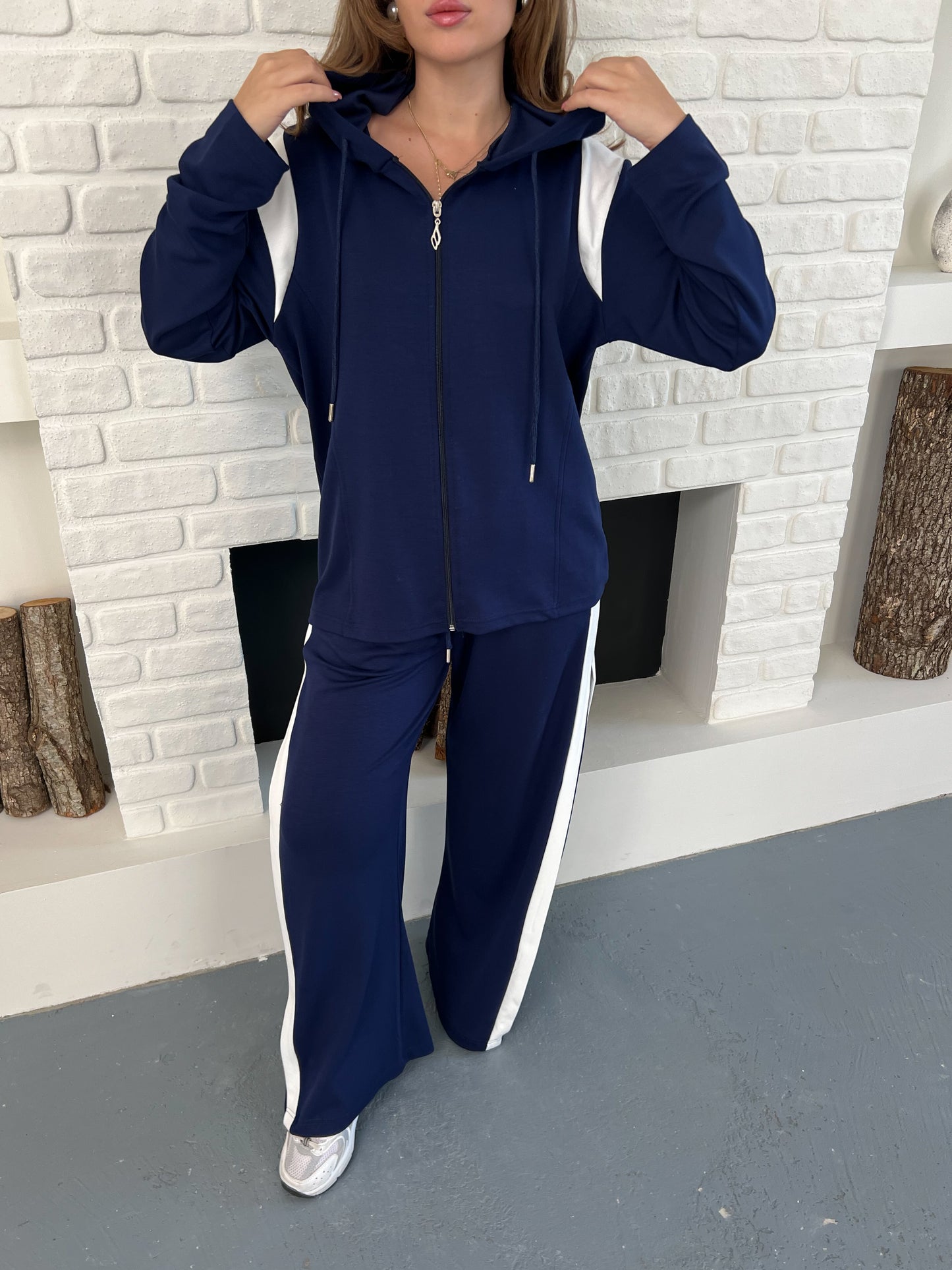 Şerit Detaylı Modal Kumaş Alt Üst Eşofman Takımı