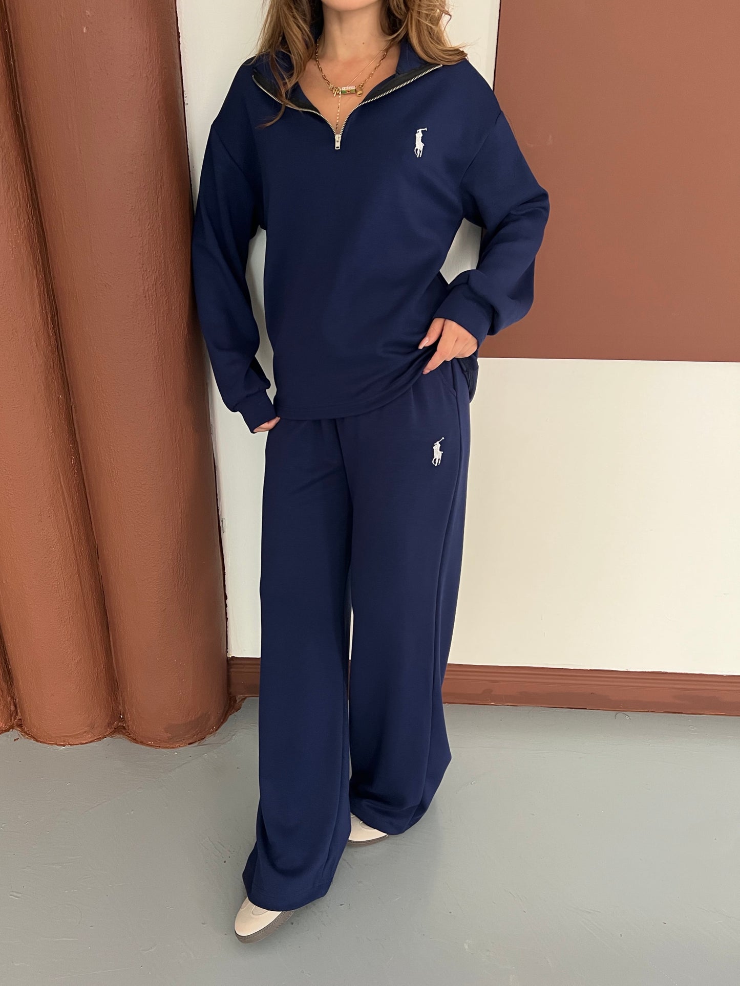 Nakışlı Yarım Fermuarlı Oversize Eşofman Takımı