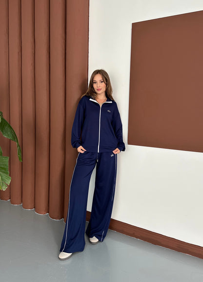 Dik Yaka Fermuarlı Geniş Paça Eşofman Takımı