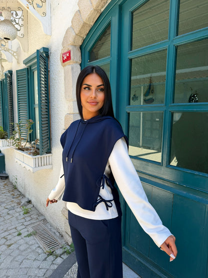 Kapüşonlu Bağlama Detaylı Bol Paça Üçlü Takım