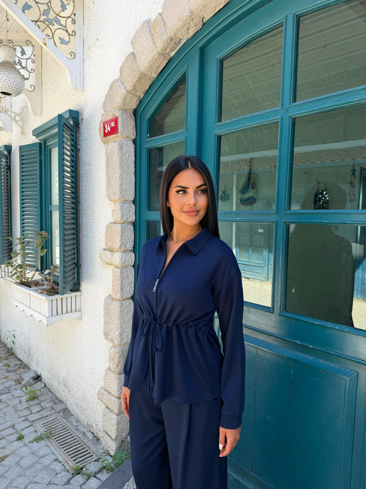 Polo Yaka Fermuarlı Beli Büzgülü Bol Paça Pantolonlu İkili Takım