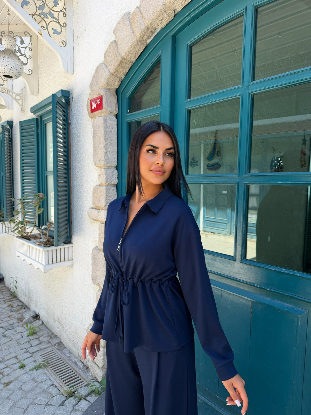 Polo Yaka Fermuarlı Beli Büzgülü Bol Paça Pantolonlu İkili Takım