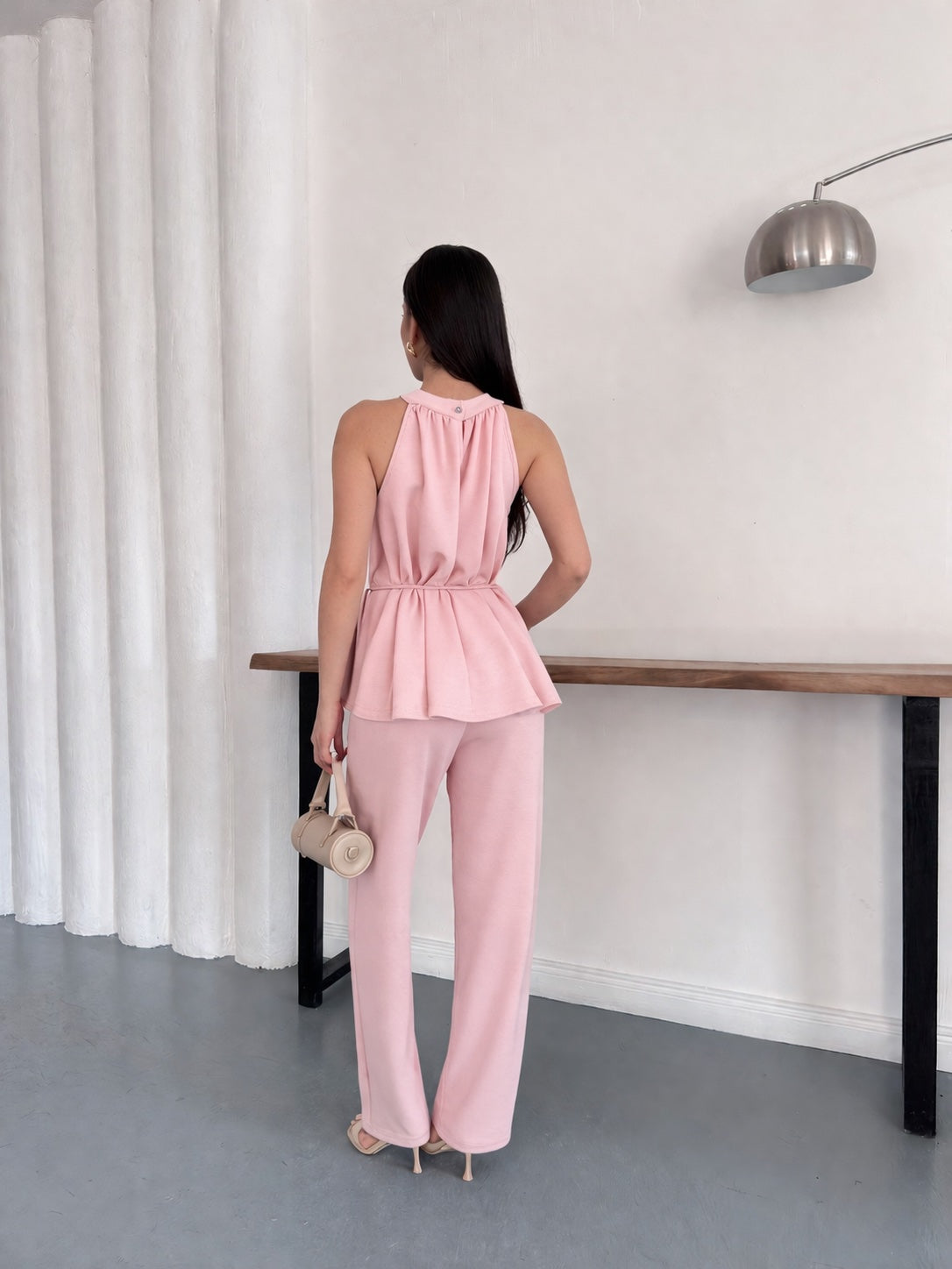Halter Yaka Kuşaklı Bluz Pantolon İkili Takım