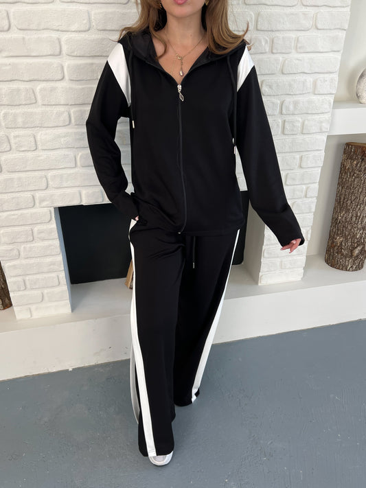 Şerit Detaylı Modal Kumaş Alt Üst Eşofman Takımı