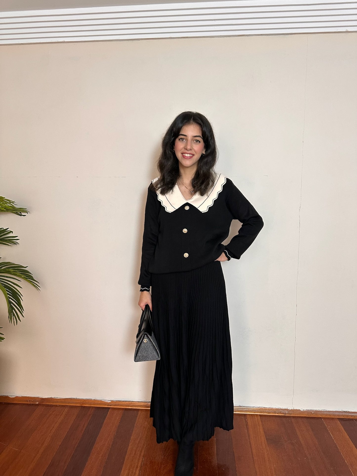 Bebe Yaka Siyah Triko Kazak Piliseli Uzun Etek İkili Takım