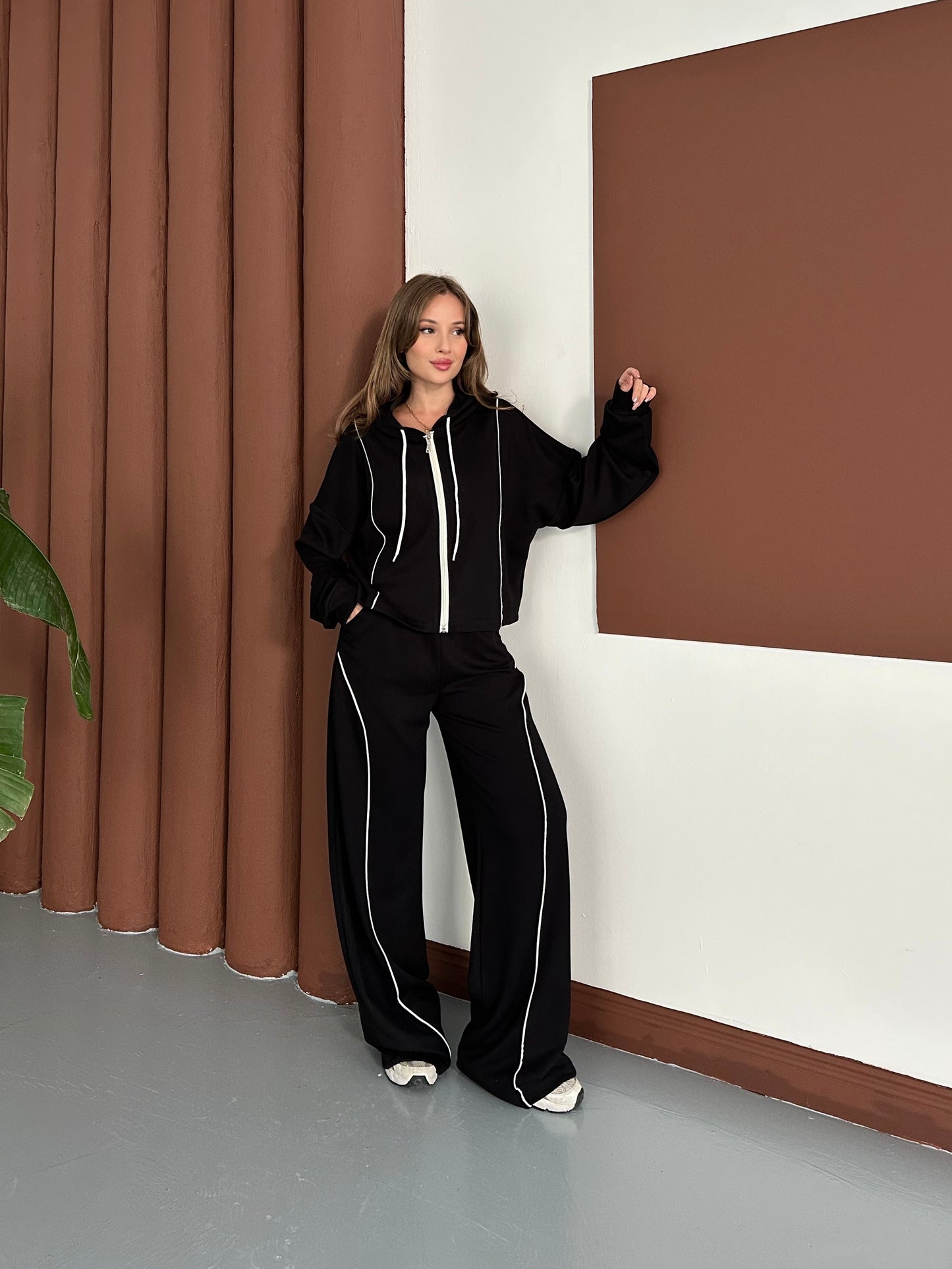 Şerit Detaylı Kapüşonlu Oversize Eşofman Takımı