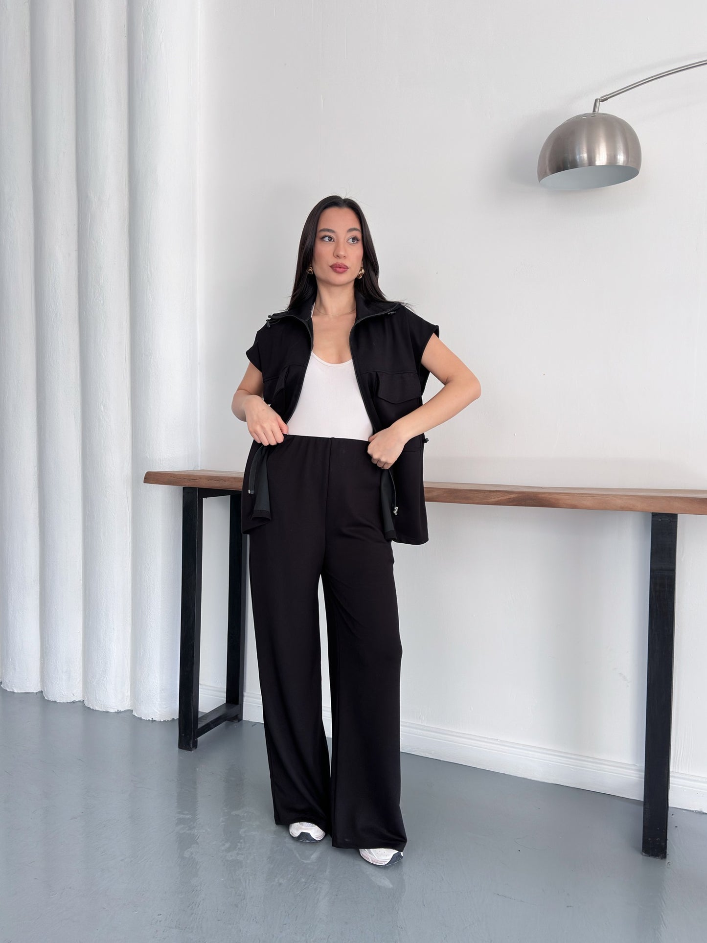 Fermuarlı Yelekli Geniş Paça Pantolon İkili Takım