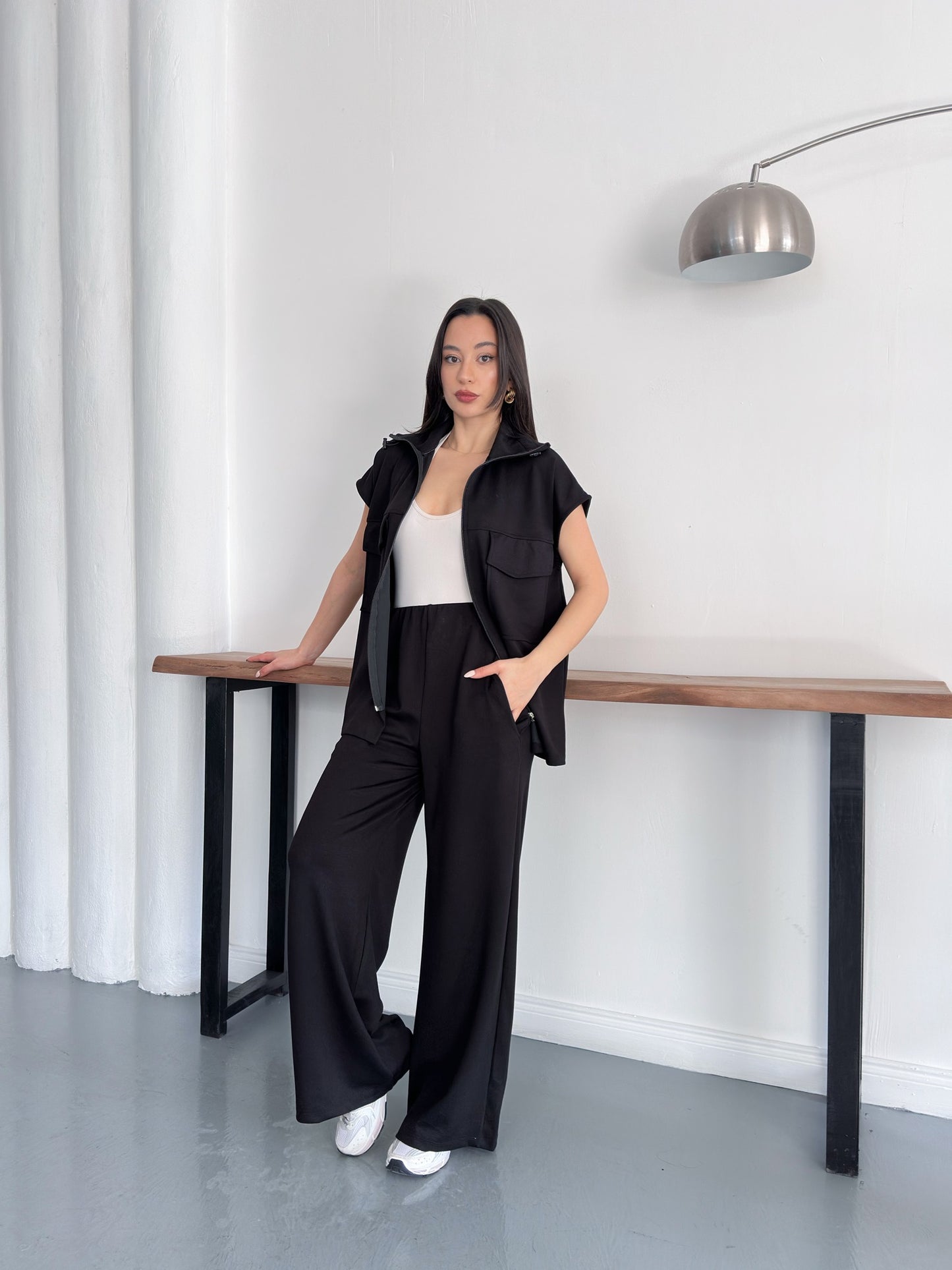 Fermuarlı Yelekli Geniş Paça Pantolon İkili Takım