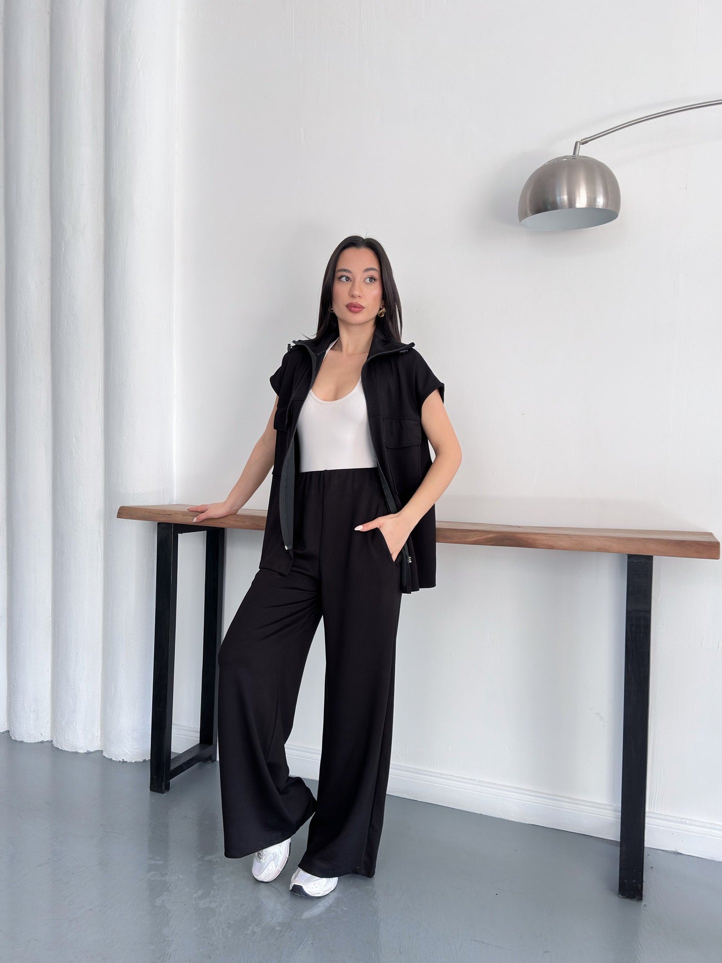 Fermuarlı Yelekli Geniş Paça Pantolon İkili Takım