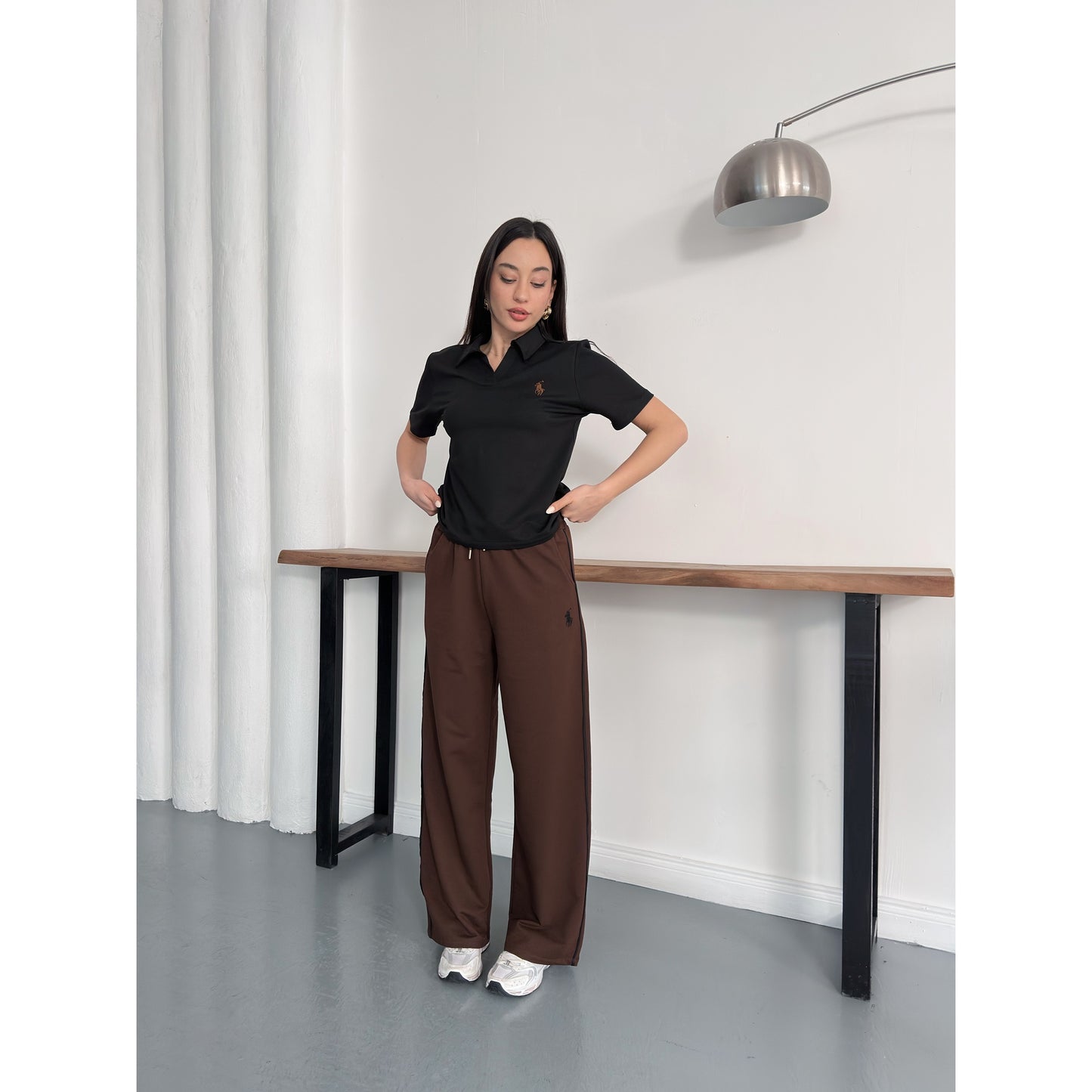 Polo Yaka Nakış Detaylı Geniş Paça Eşofman Takımı Rahat Kalıp Spor Takım