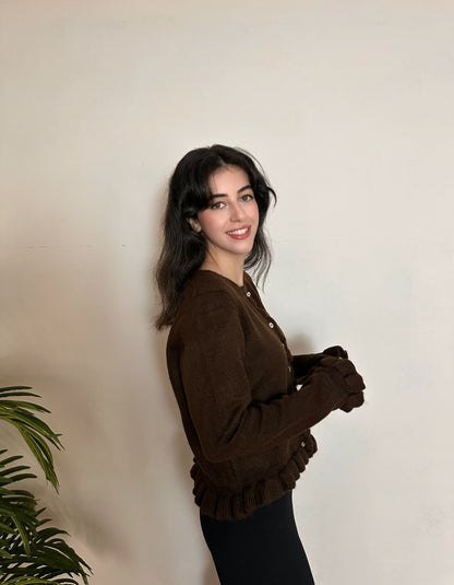 Kahverengi Fırfır Detaylı Kolu Volanlı Triko Hırka