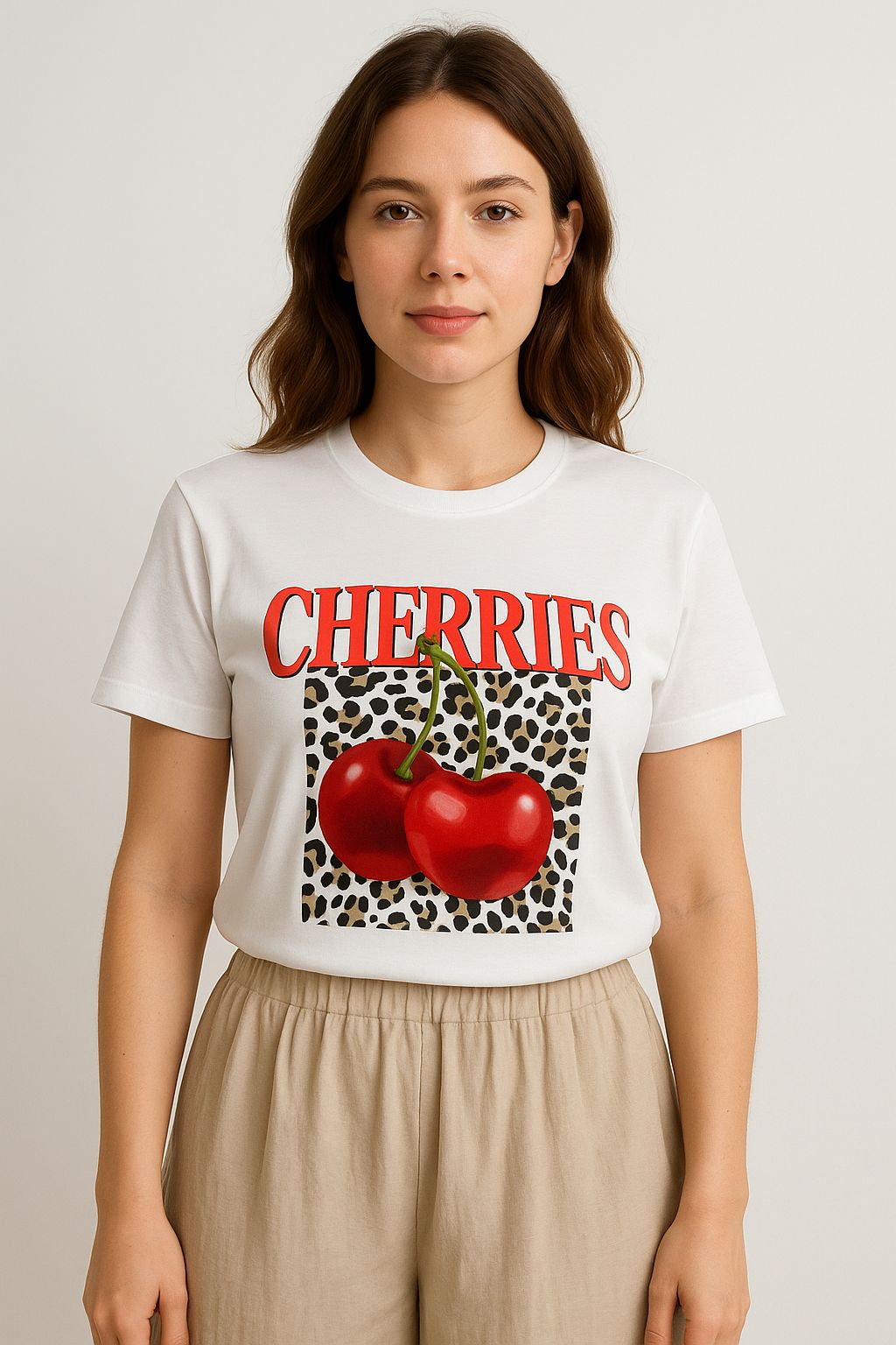 Beyaz Kiraz Baskılı Tişört