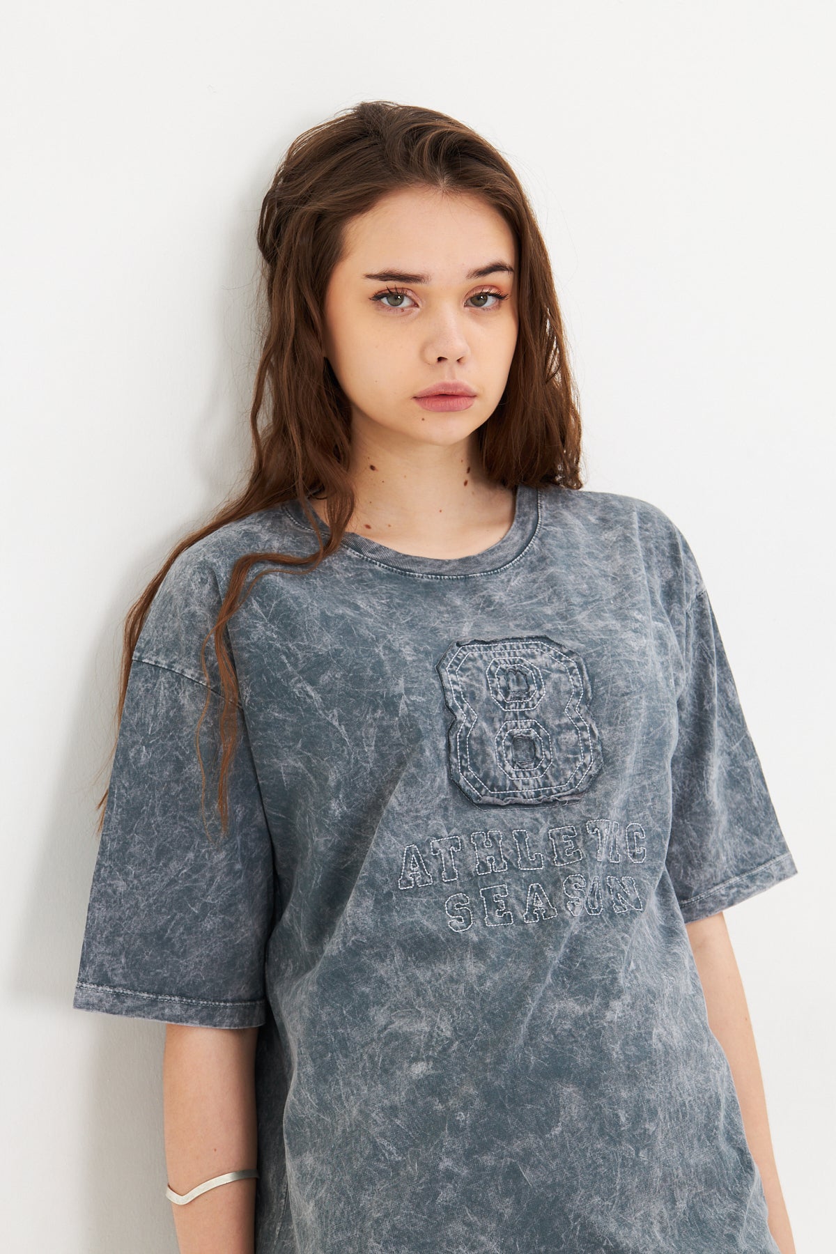 Gri Oversize Yıkamalı Kadın Tişört