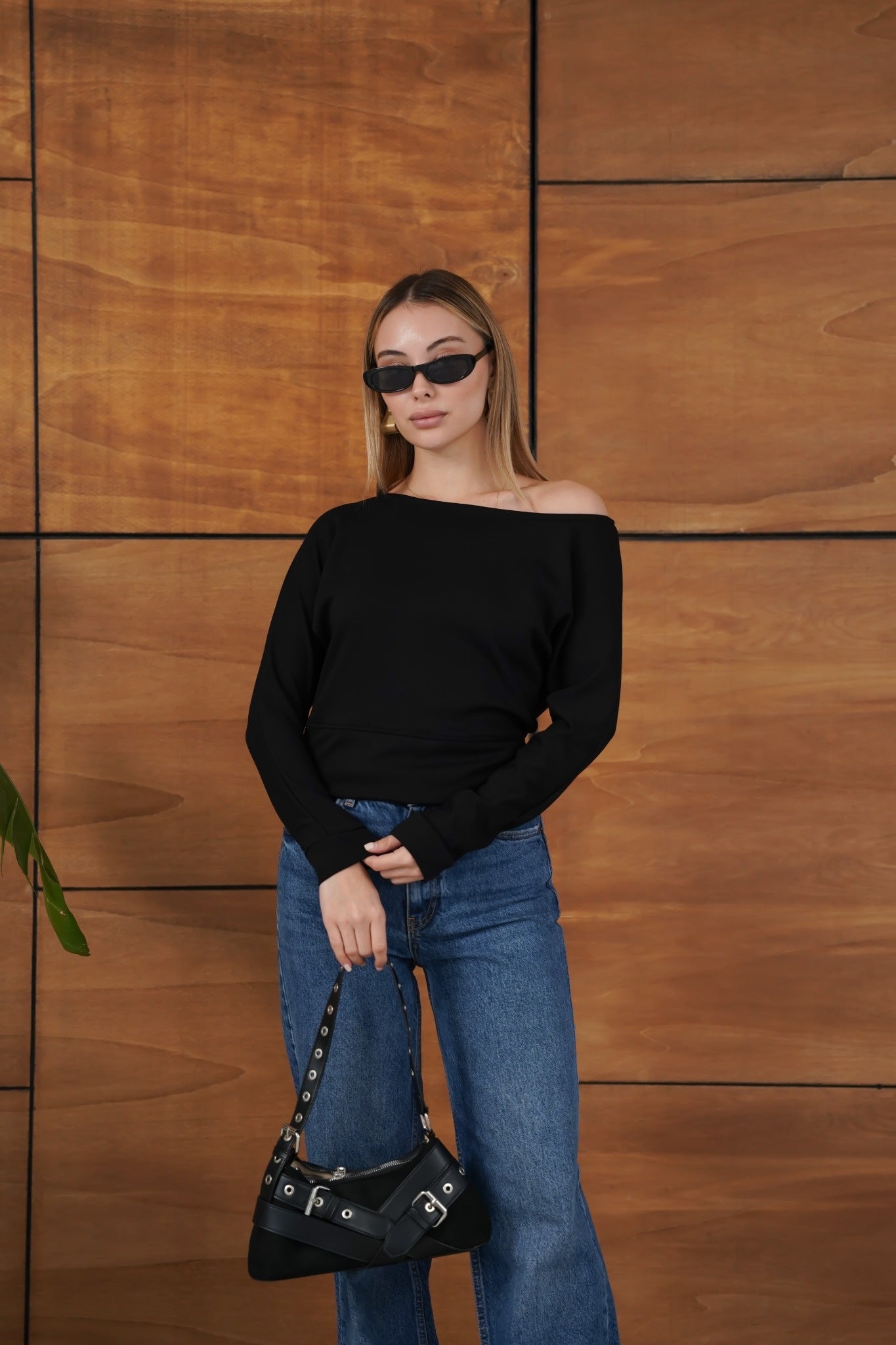 Kayık Yaka Uzun Kollu Basic Modal Bluz